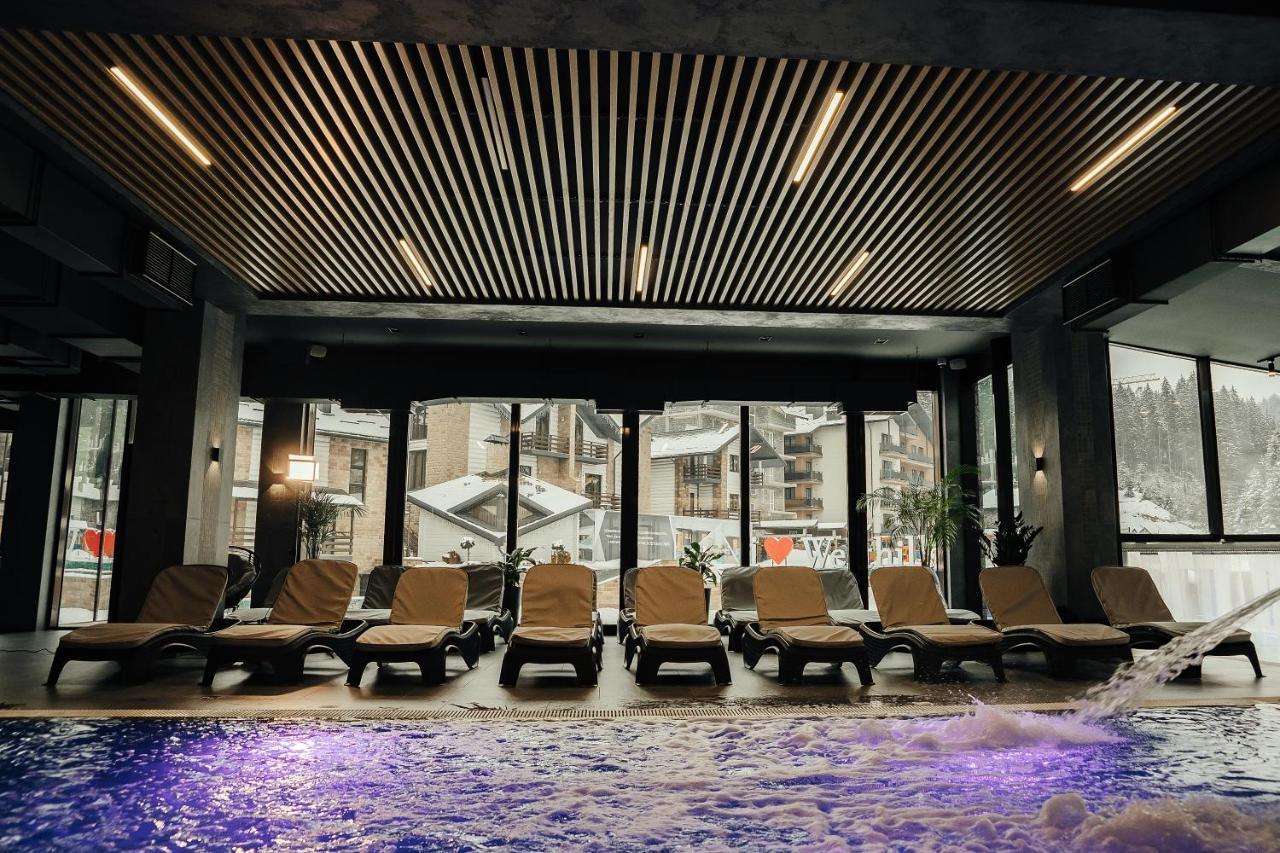 Westhills Cottage Town & Spa Bukovel Eksteriør bilde