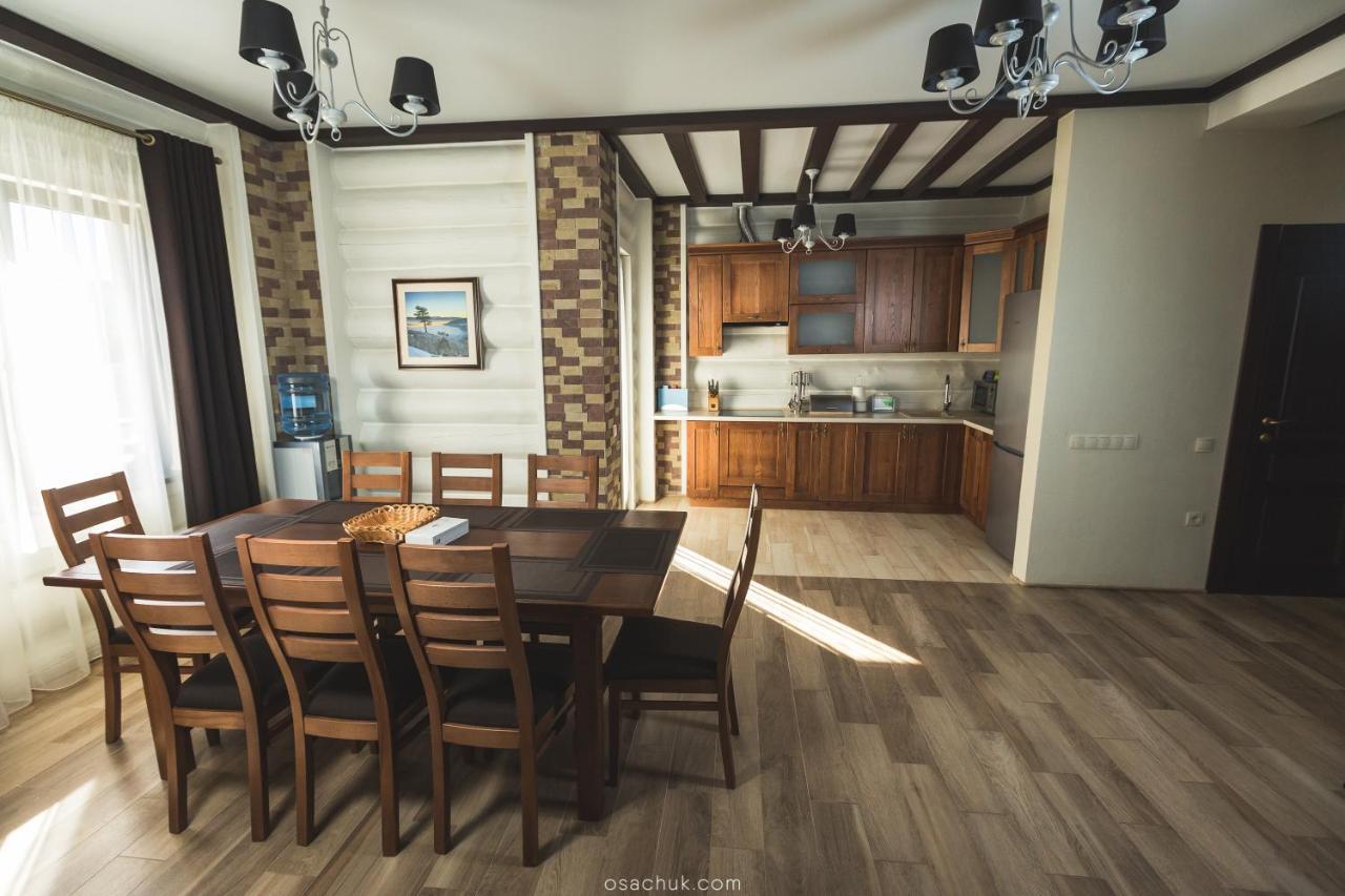 Westhills Cottage Town & Spa Bukovel Eksteriør bilde